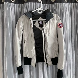 Canada Goose Women’s Dore Hoody: XS, Ecru Colour